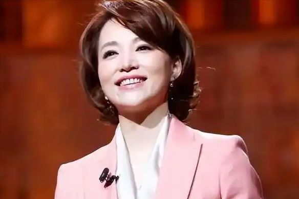 岁董卿近况曝光意外暴露圈内人的“精明”不朽情缘手机网站拔出萝卜带出泥！52(图12)