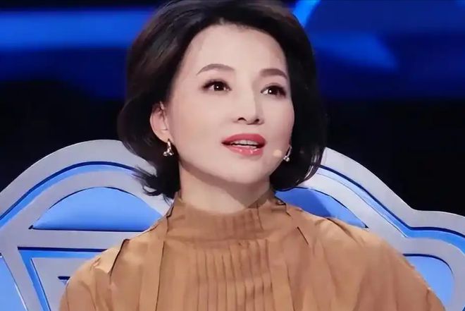 岁董卿近况曝光意外暴露圈内人的“精明”不朽情缘手机网站拔出萝卜带出泥！52(图17)