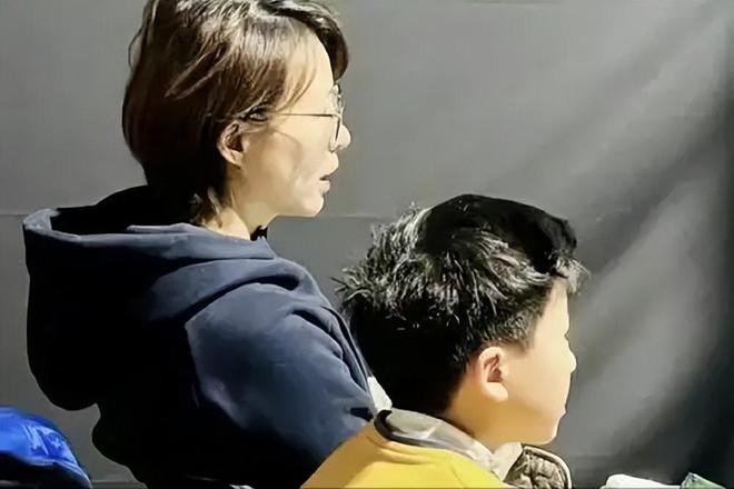 岁董卿近况曝光意外暴露圈内人的“精明”不朽情缘手机网站拔出萝卜带出泥！52(图21)